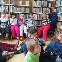 Návštěva dětí na pobočce Plešivec, zdroj: Městská knihovna v Českém Krumlově (6/9)