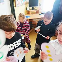 Beseda na pobočce Plešivec na téma zimní období, zdroj: Městská knihovna v Českém Krumlově (2/21)