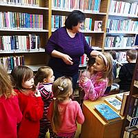 Beseda na pobočce Plešivec na téma zimní období, zdroj: Městská knihovna v Českém Krumlově (5/21)