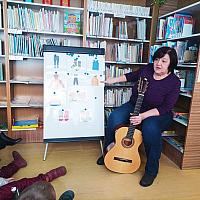 Beseda na pobočce Plešivec na téma zimní období, zdroj: Městská knihovna v Českém Krumlově (8/21)