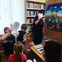 Beseda na pobočce Plešivec na téma zimní období, zdroj: Městská knihovna v Českém Krumlově (13/21)