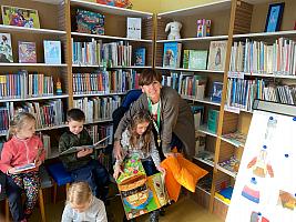 Beseda na pobočce Plešivec na téma zimní období, zdroj: Městská knihovna v Českém Krumlově (19/21)