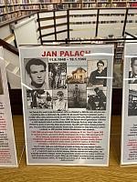 Výstava Živé pochodně jako forma politického protestu, zdroj: K. Hartmanová (2/3)