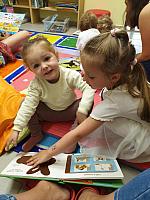 Střapatá smečka na pobočce Mír, zdroj: Městská knihovna v Českém Krumlově (6/15)