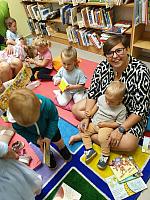 Děti z RC Krumlík na pobočce Mír, zdroj: Městská knihovna v Českém Krumlově (4/18)