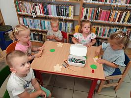 Děti z RC Krumlík na pobočce Mír, zdroj: Městská knihovna v Českém Krumlově (11/18)