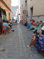 Čteme Hezky Česky 13. 08. 2025, zdroj: Městská knihovna v Českém Krumlově (6/13)