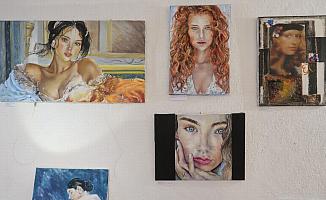 Výstava Mám vás ráda, zdroj: Městská knihovna v Českém Krumlově (10/21)