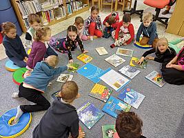 Vzdělávací programy pro školy a školky, zdroj: Městská knihovna v Českém Krumlově (6/11)