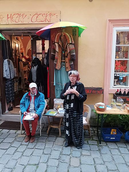 Čteme Hezky Česky 17. 9., zdroj: Městská knihovna v Českém Krumlově, foto: Městská knihovna v Českém Krumlově (4/8)