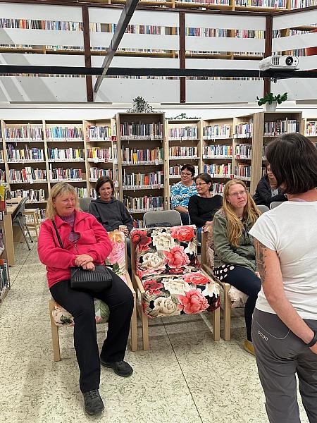 Děti, mobil a tablet: ano? ne? jak?, zdroj: Městská knihovna v Českém Krumlově, foto: Městská knihovna v Českém Krumlově (6/6)