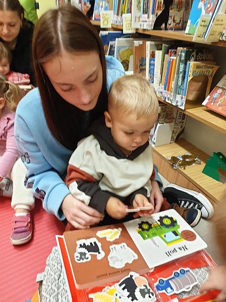 Krumlíci na pobočce Mír, zdroj: Městská knihovna v Českém Krumlově, foto: Městská knihovna v Českém Krumlově (9/26)