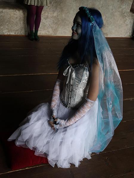 Pasování žáků prvního ročníku SUPŠ Anežky České 9. 10. 2025, zdroj: Městská knihovna v Českém Krumlově, foto: Městská knihovna v Českém Krumlově (10/47)