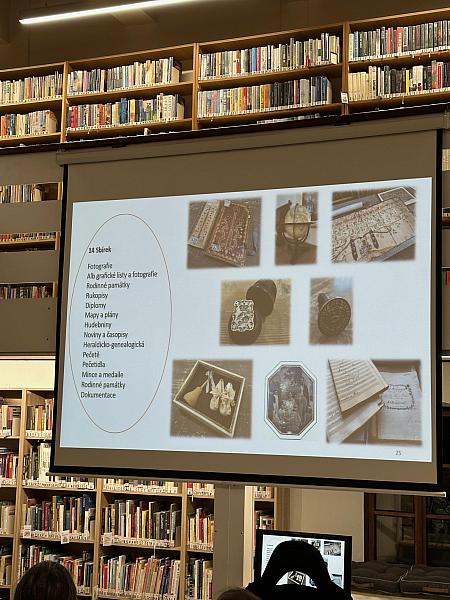 Poutavá přednáška o českokrumlovském zámeckém archivu, zdroj: Městská knihovna v Českém Krumlově, foto: Městská knihovna v Českém Krumlově (14/14)