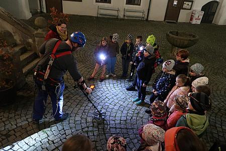 Hon za pokladem 24. - 25. 10. 2025, zdroj: Městská knihovna v Českém Krumlově, foto: Městská knihovna v Českém Krumlově (39/70)