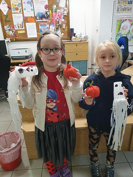 Halloweenské tvoření na Míru 23. 10. 2025, zdroj: Městská knihovna v Českém Krumlově, foto: Městská knihovna v Českém Krumlově (18/24)