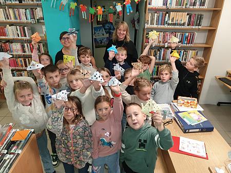 Návštěva druháčků ze ZŠ Za Nádražím na pobočce Mír, zdroj: Městská knihovna v Českém Krumlově, foto: Městská knihovna v Českém Krumlově (7/37)