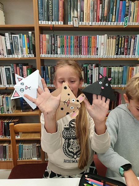 Návštěva druháčků ze ZŠ Za Nádražím na pobočce Mír, zdroj: Městská knihovna v Českém Krumlově, foto: Městská knihovna v Českém Krumlově (14/37)