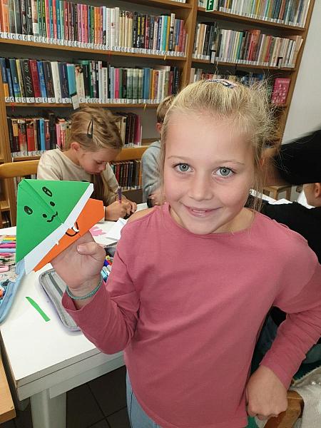 Návštěva druháčků ze ZŠ Za Nádražím na pobočce Mír, zdroj: Městská knihovna v Českém Krumlově, foto: Městská knihovna v Českém Krumlově (15/37)