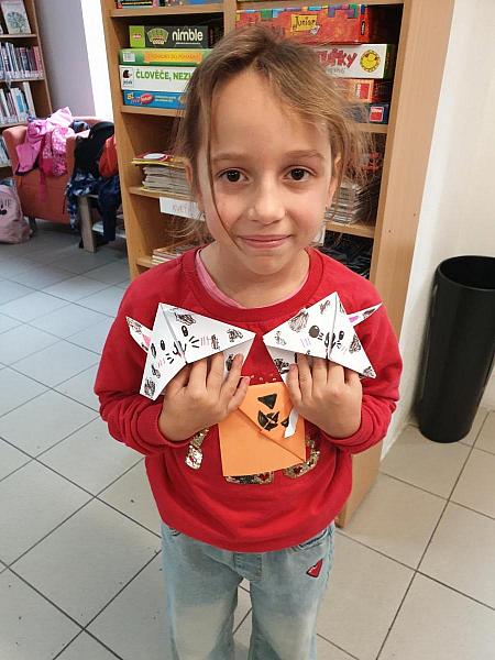 Návštěva druháčků ze ZŠ Za Nádražím na pobočce Mír, zdroj: Městská knihovna v Českém Krumlově, foto: Městská knihovna v Českém Krumlově (34/37)