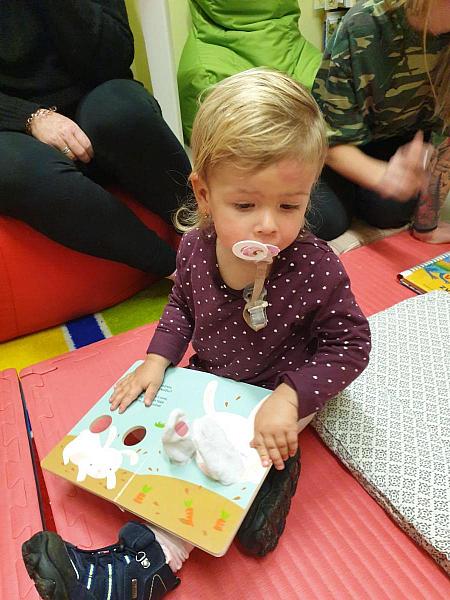 Listopadová návštěva Krumlíků na Míru, zdroj: Městská knihovna v Českém Krumlově, foto: Městská knihovna v Českém Krumlově (9/20)