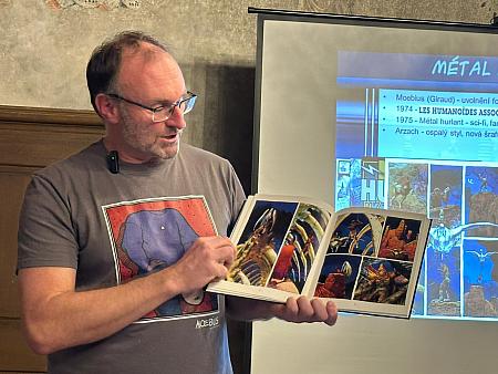 Od Tintina k Titeufovi aneb století franko-belgického komiksu, zdroj: Městská knihovna v Českém Krumlově, foto: Městská knihovna v Českém Krumlově (4/10)