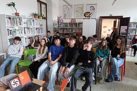 Češi Čechům, zdroj: Městská knihovna v Českém Krumlově, foto: Městská knihovna v Českém Krumlově (3/10)