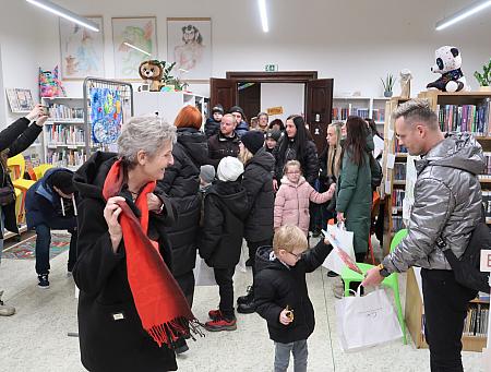 Vyhlášení 22. ročníku Výtvarné a lit. soutěže 2025, zdroj: Městská knihovna v Českém Krumlově, foto: Městská knihovna v Českém Krumlově (37/51)