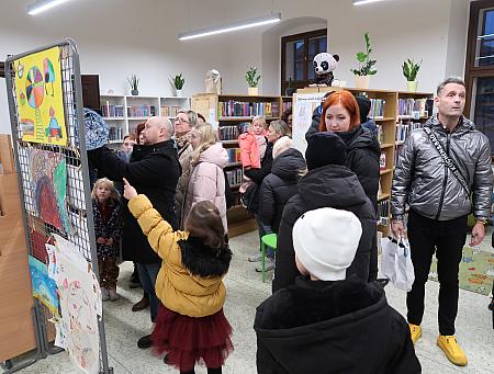 Vyhlášení 22. ročníku Výtvarné a lit. soutěže 2025, zdroj: Městská knihovna v Českém Krumlově, foto: Městská knihovna v Českém Krumlově (39/51)