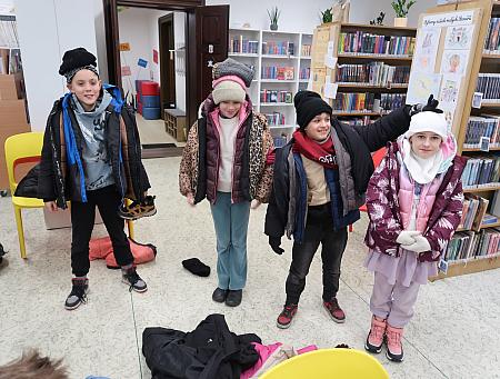 Vánoce 2025 v knihovně, zdroj: Městská knihovna v Českém Krumlově, foto: Městská knihovna v Českém Krumlově (19/141)