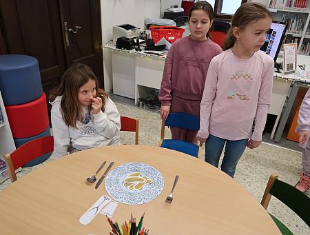 Vánoce 2025 v knihovně, zdroj: Městská knihovna v Českém Krumlově, foto: Městská knihovna v Českém Krumlově (22/141)