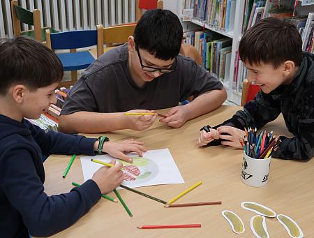 Vánoce 2025 v knihovně, zdroj: Městská knihovna v Českém Krumlově, foto: Městská knihovna v Českém Krumlově (37/141)