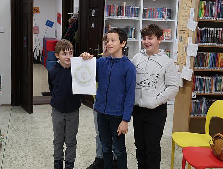 Vánoce 2025 v knihovně, zdroj: Městská knihovna v Českém Krumlově, foto: Městská knihovna v Českém Krumlově (38/141)