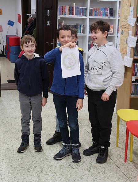 Vánoce 2025 v knihovně, zdroj: Městská knihovna v Českém Krumlově, foto: Městská knihovna v Českém Krumlově (39/141)