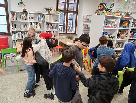 Vánoce 2025 v knihovně, zdroj: Městská knihovna v Českém Krumlově, foto: Městská knihovna v Českém Krumlově (45/141)