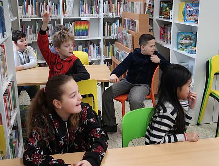 Vánoce 2025 v knihovně, zdroj: Městská knihovna v Českém Krumlově, foto: Městská knihovna v Českém Krumlově (57/141)