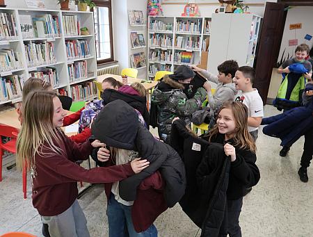 Vánoce 2025 v knihovně, zdroj: Městská knihovna v Českém Krumlově, foto: Městská knihovna v Českém Krumlově (90/141)