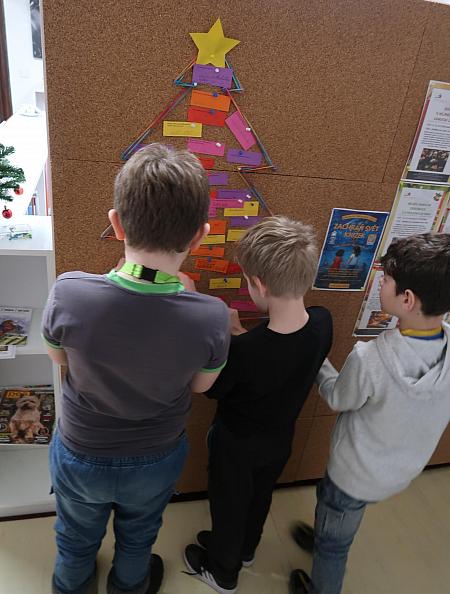 Vánoce 2025 v knihovně, zdroj: Městská knihovna v Českém Krumlově, foto: Městská knihovna v Českém Krumlově (104/141)