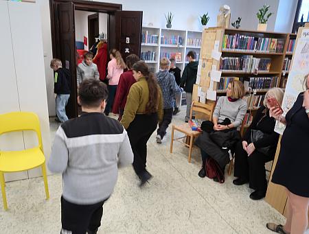 Vánoce 2025 v knihovně, zdroj: Městská knihovna v Českém Krumlově, foto: Městská knihovna v Českém Krumlově (113/141)