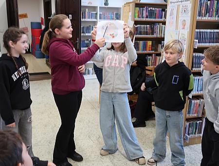 Vánoce 2025 v knihovně, zdroj: Městská knihovna v Českém Krumlově, foto: Městská knihovna v Českém Krumlově (125/141)