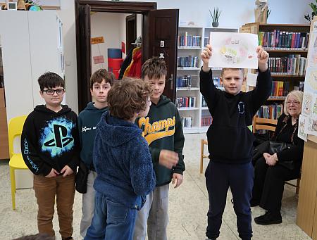 Vánoce 2025 v knihovně, zdroj: Městská knihovna v Českém Krumlově, foto: Městská knihovna v Českém Krumlově (126/141)