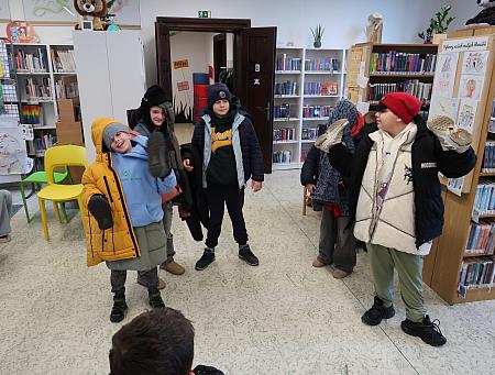 Vánoce 2025 v knihovně, zdroj: Městská knihovna v Českém Krumlově, foto: Městská knihovna v Českém Krumlově (140/141)