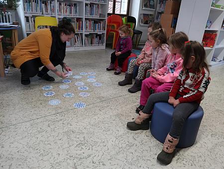 Vánoce 2025 v knihovně, zdroj: Městská knihovna v Českém Krumlově, foto: Městská knihovna v Českém Krumlově (6/31)