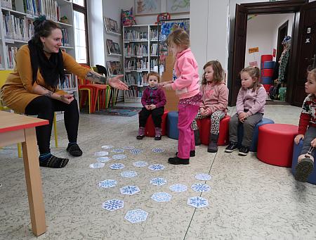 Vánoce 2025 v knihovně, zdroj: Městská knihovna v Českém Krumlově, foto: Městská knihovna v Českém Krumlově (7/31)