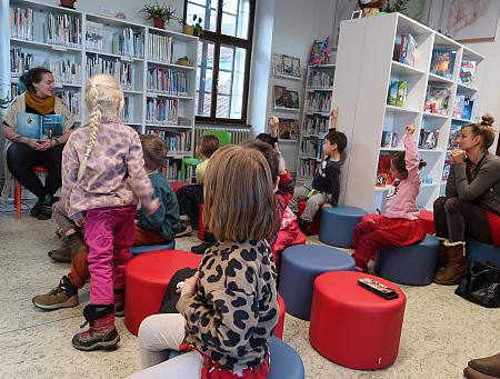 Vánoce 2025 v knihovně, zdroj: Městská knihovna v Českém Krumlově, foto: Městská knihovna v Českém Krumlově (22/31)