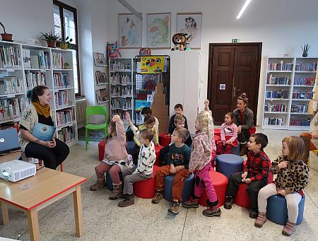 Vánoce 2025 v knihovně, zdroj: Městská knihovna v Českém Krumlově, foto: Městská knihovna v Českém Krumlově (25/31)