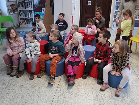 Vánoce 2025 v knihovně, zdroj: Městská knihovna v Českém Krumlově, foto: Městská knihovna v Českém Krumlově (27/31)