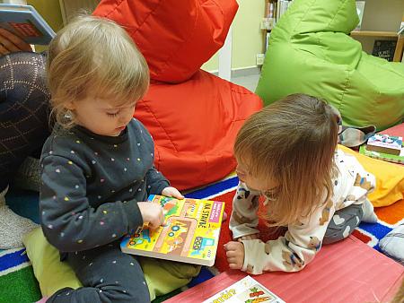 Letošní první návštěva DS Střapatá smečka, zdroj: Městská knihovna v Českém Krumlově, foto: Městská knihovna v Českém Krumlově (6/16)