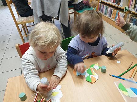 Lednová návštěva z RC Krumlík na pobočce Mír, zdroj: Městská knihovna v Českém Krumlově, foto: Městská knihovna v Českém Krumlově (13/19)