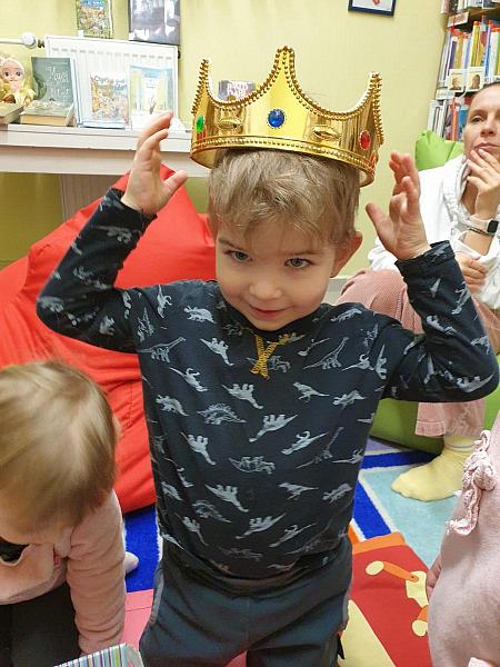 Únorová návštěva Střapaté smečky na pobočce Mír, zdroj: Městská knihovna v Českém Krumlově, foto: Městská knihovna v Českém Krumlově (1/19)